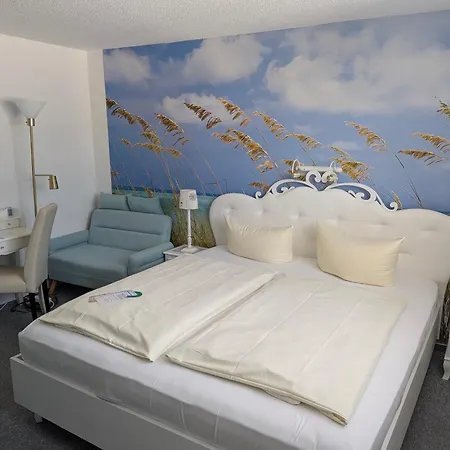 Hotel Ostseetraum &